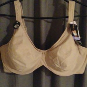 NWT Bali bra 40D