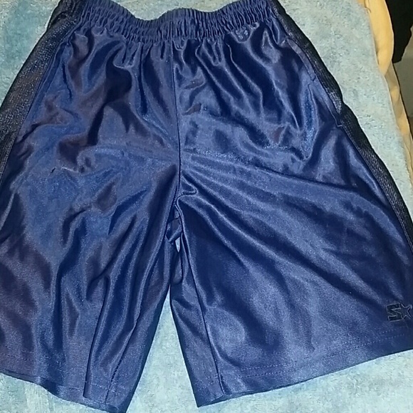 Dark blue active shorts