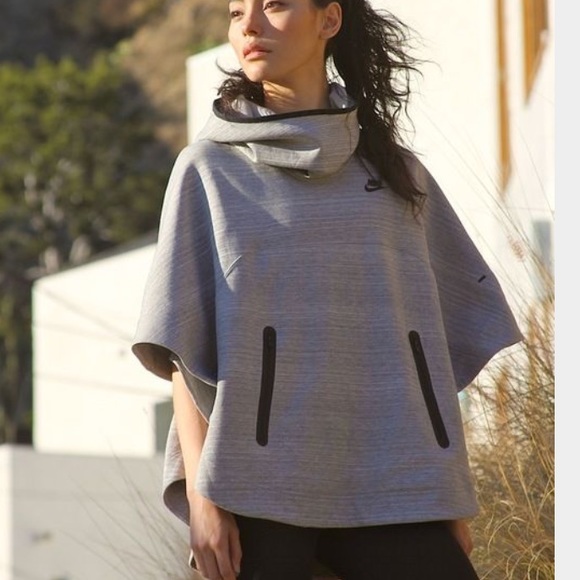 Nike tech fleece poncho - grey