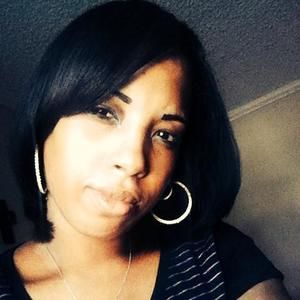 Meet your Posher, Ebony