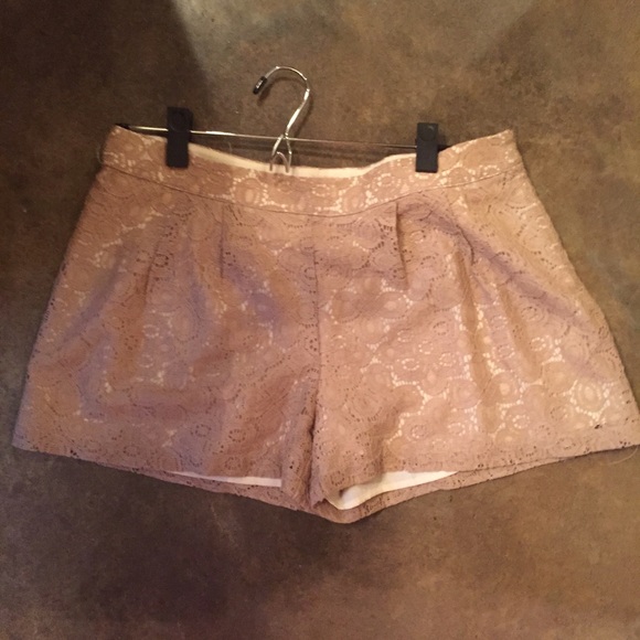 Lace shorts