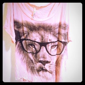 Michelle "Smart Leo." Tee