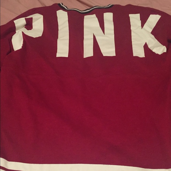 Two crew necks - Picture 3 of 3