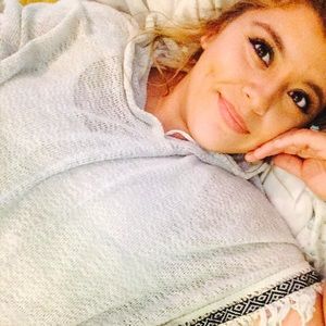 Meet your Posher, Paulina