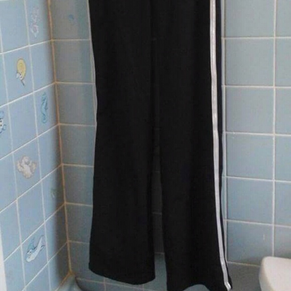 Yoga/Exercising pants - Picture 2 of 4