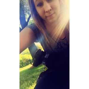 Meet your Posher, Mikayla