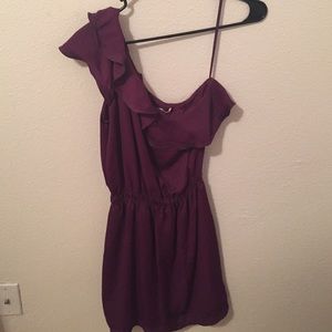 One shoulder strap dress
