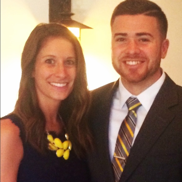 Meet your Posher, Kim - Picture 2 of 2