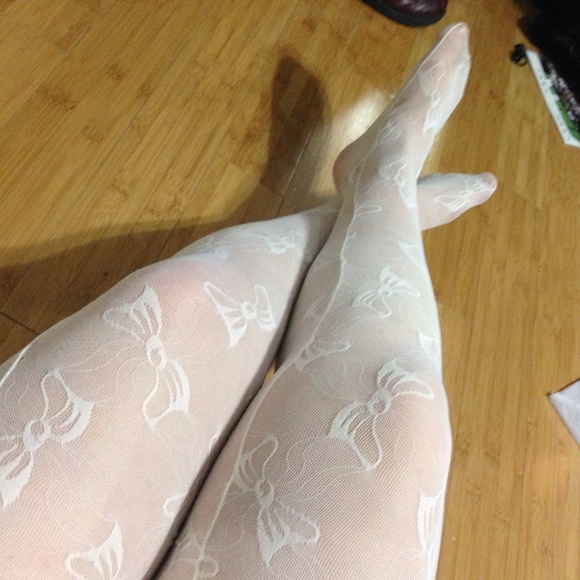 White bow tie lace tights