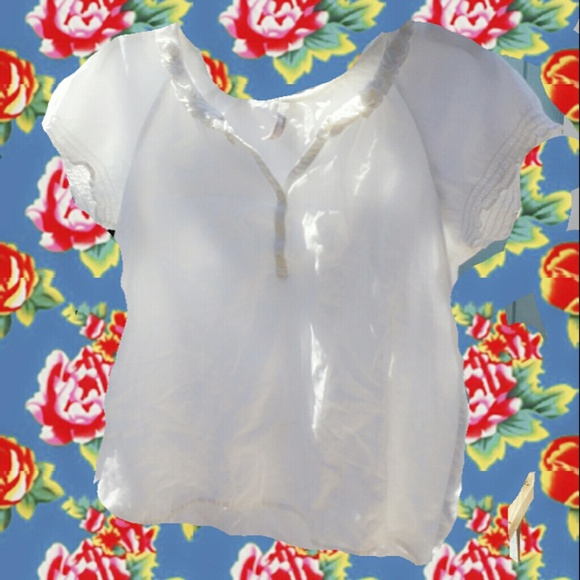 White flowy blouse