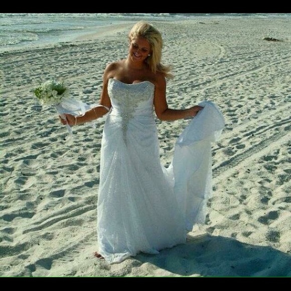 Wedding dress