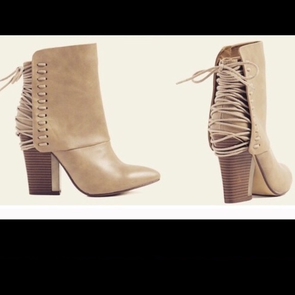 Bumper Shoes - Who has these for sale?!!
