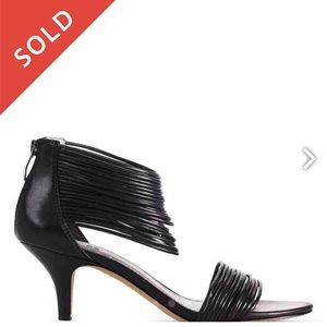 Vince Camuto 💥sold on another site💥