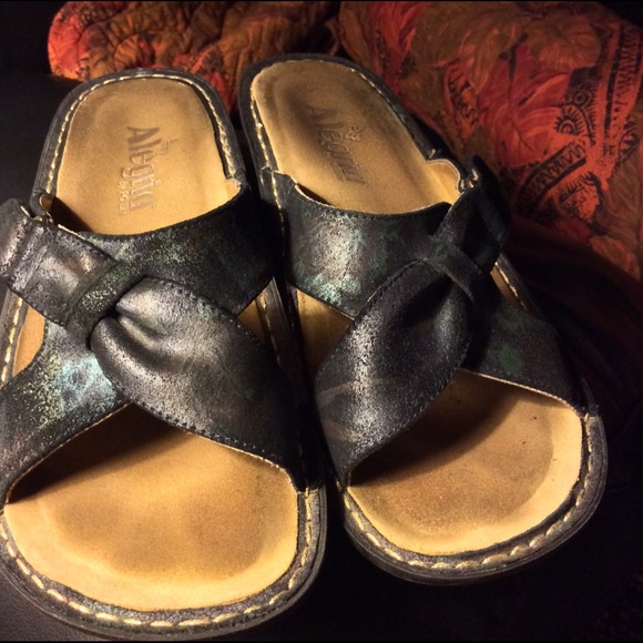 Algeria Sandals
