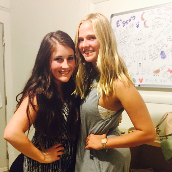 Meet your Posher, Melanie - Picture 1 of 1