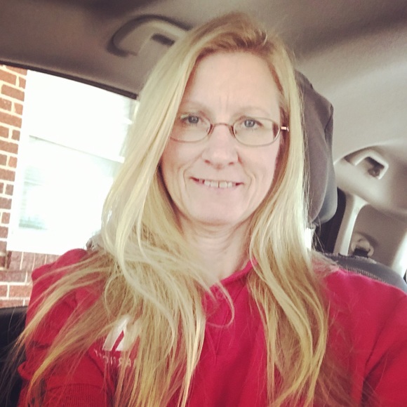 Meet your Posher, Kelly jo - Picture 1 of 4