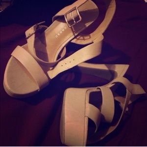Lauren Conrad heels. NWOT! Tan/beige