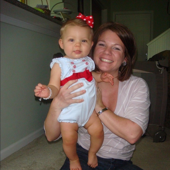 Meet your Posher, Ashley - Picture 1 of 1