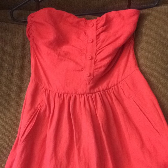 Pink strapless dress