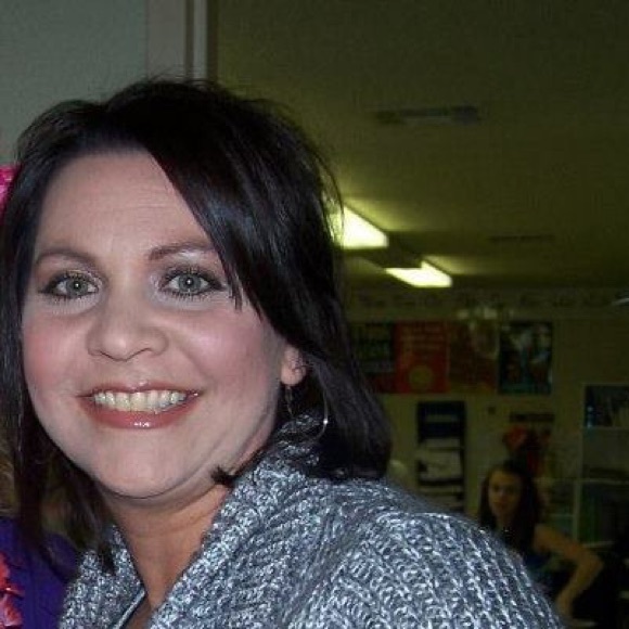 Meet your Posher, Melissa