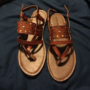 Cognac colored studded sandal