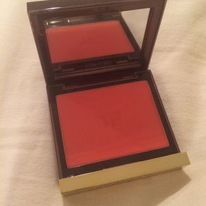 New TOM FORD blush in 03 Flush