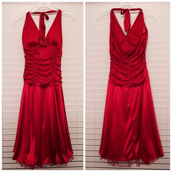 Formal - Red Halter