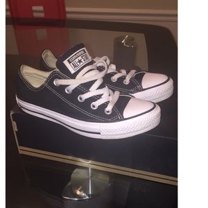 Black Converse