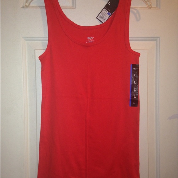Tank Top. - Picture 2 of 3
