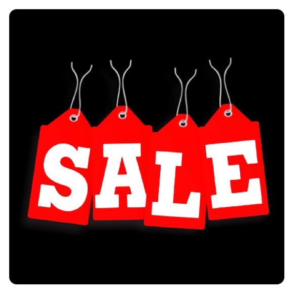 Closet wide sale! 💸
