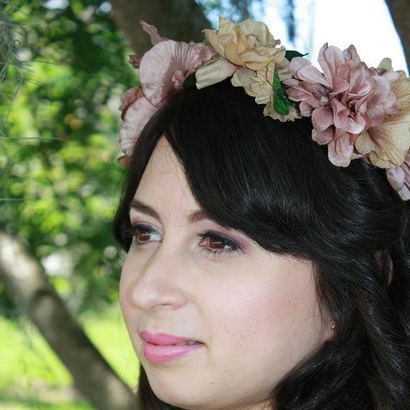 Meet your Posher, Pamela