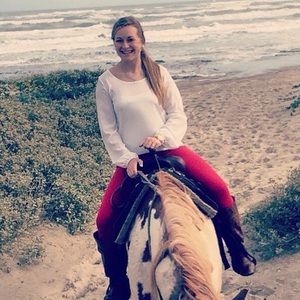 Meet your Posher, Alex