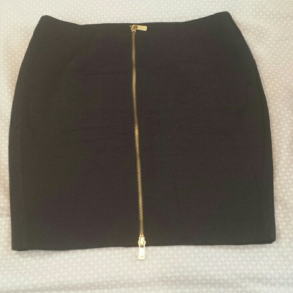 MICHAEL Michael Kors Dresses & Skirts - Amazing black/gold zipper MK skirt!!