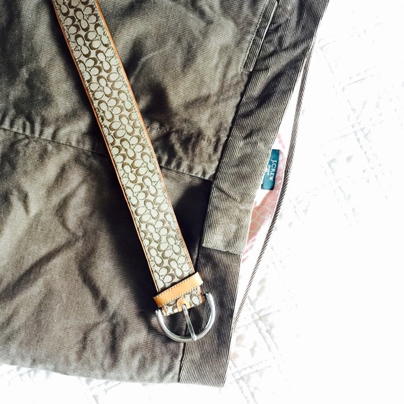 โข C O A C H โข Belt - Picture 3 of 4