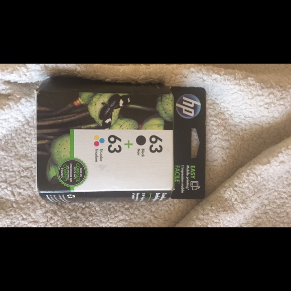 Decor - Picture 3 of 4