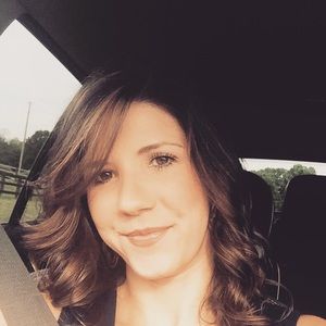 Meet your Posher, Savannah