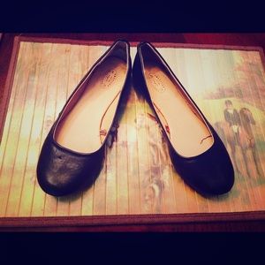 American eagle leather ballet flats