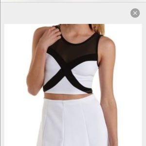 Black white crop top