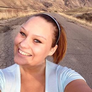 Meet your Posher, Kaila