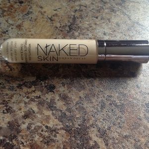 urban Decay weightless complete coverage concealer