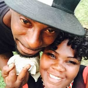 Meet your Posher, Auriel