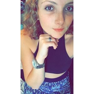 Meet your Posher, Breanna