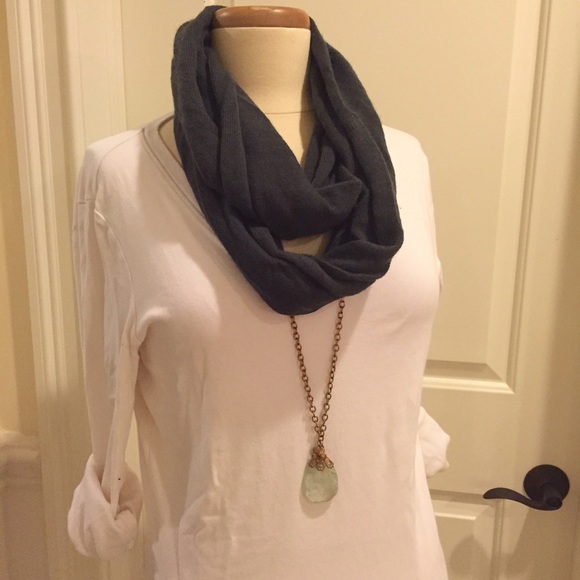 Accessories - Grey Infinity/Circle Scarf