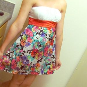 Cute Floral Strapless Dress