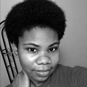 Meet your Posher, Carla