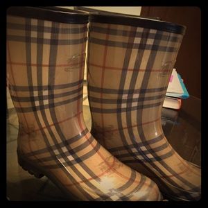 Burberry rain boots