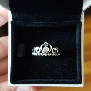 Pandora princess ring