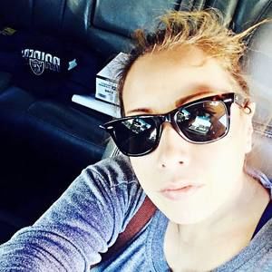 Meet your Posher, Sandra