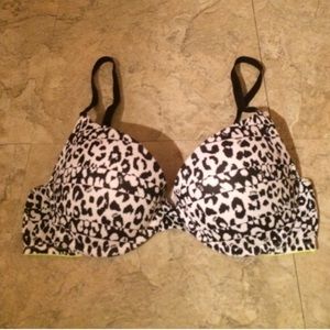 PINK wear everywhere bra