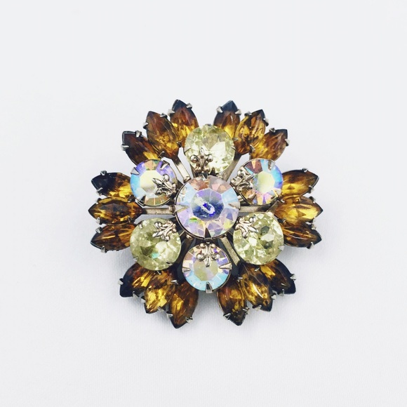 Yellow Chrysanthemum Brooch